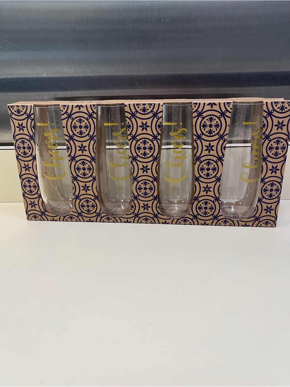 Set of 4 Gold Lettered Champagne CHEERS Flutes - Home Dining